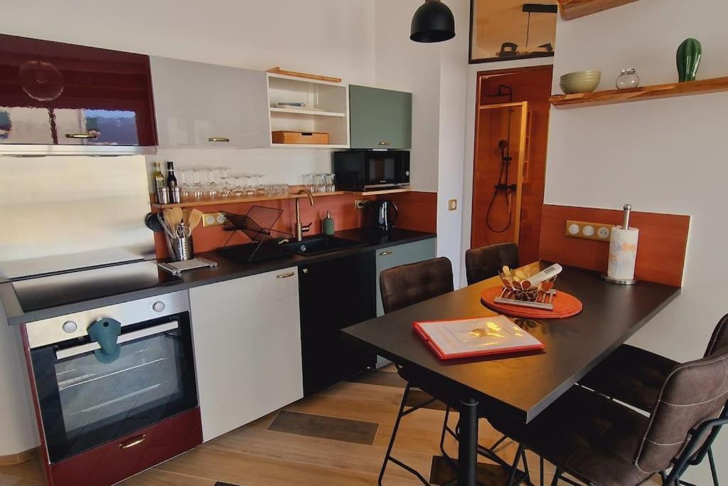 Magnifique Appartement Avec Balcon Vue Mer A L'Entree D'Ajaccio Ajaccio  Extérieur photo
